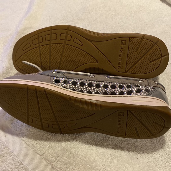 Sperry Shoes - Picture 6 of 9